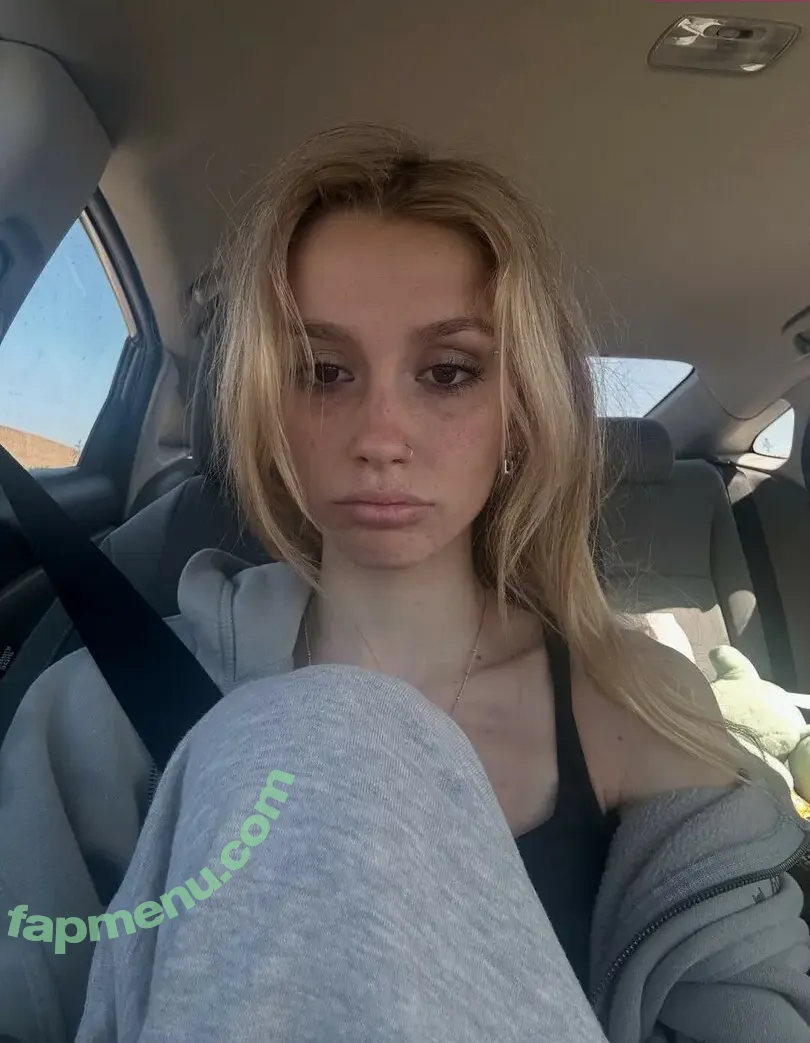 Ellesasmrr nude photo #0060 (Ellesasmrr)