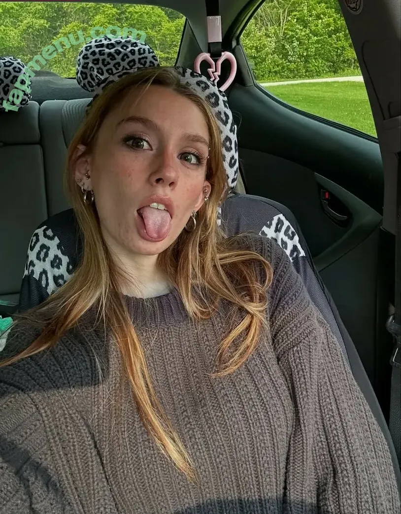 Ellesasmrr nude photo #0065 (Ellesasmrr)