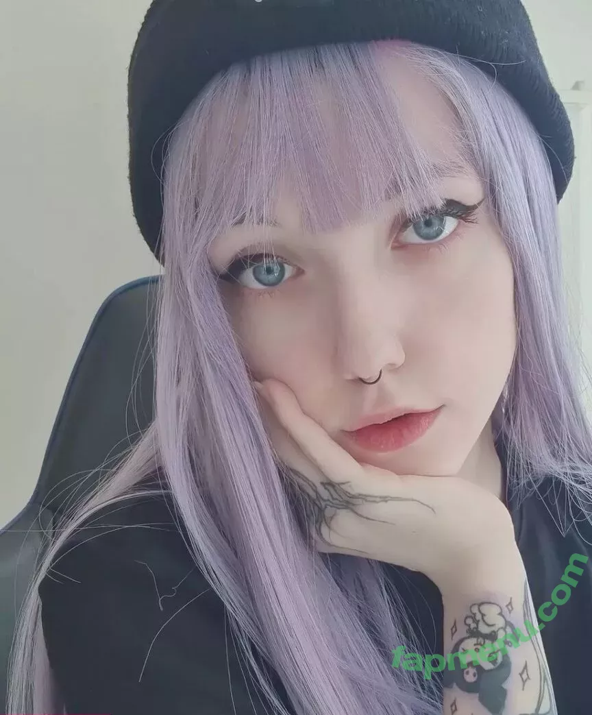 elleslove nude photo #1441 (Elles / aliceeee_watson / e_l_l_e_s)