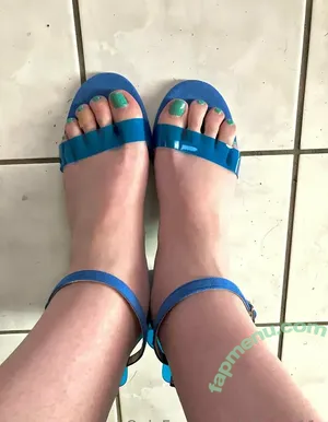  nude photo #0002
