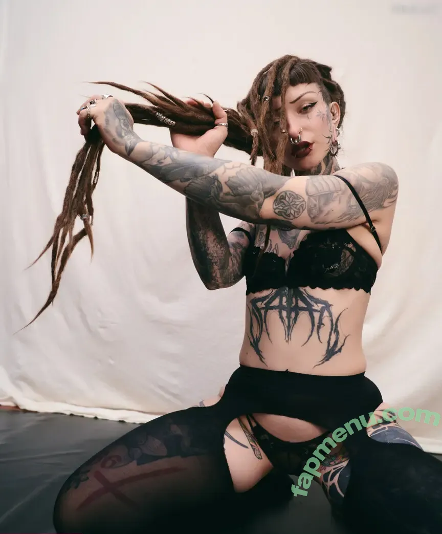 ElliDings666 nude photo #0156 (elli_dings666 / skyress_vip)