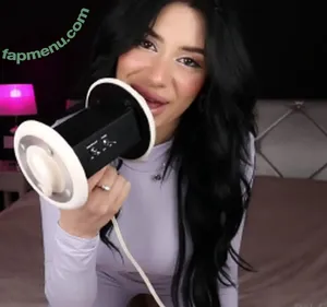 Ellie Alien ASMR / ellie.alien.asmr / elliealienasmr nude photo #0415