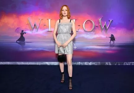 Ellie Bamber / elliebamber_ / honeybambs nude photo #0102