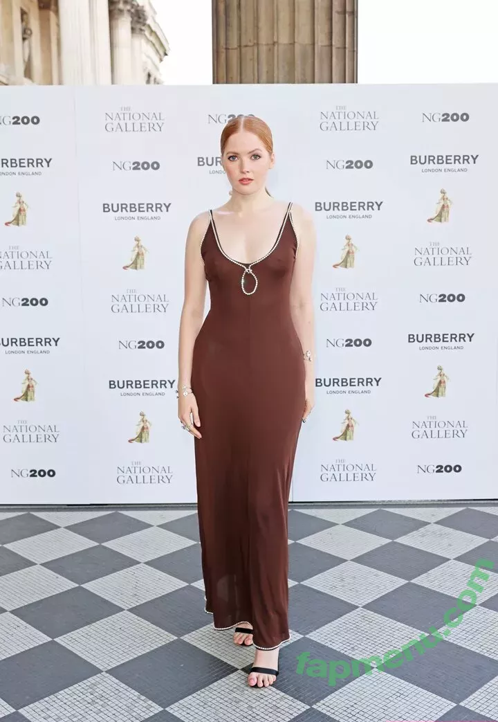 Ellie Bamber nude photo #0069 (elliebamber_ / honeybambs)