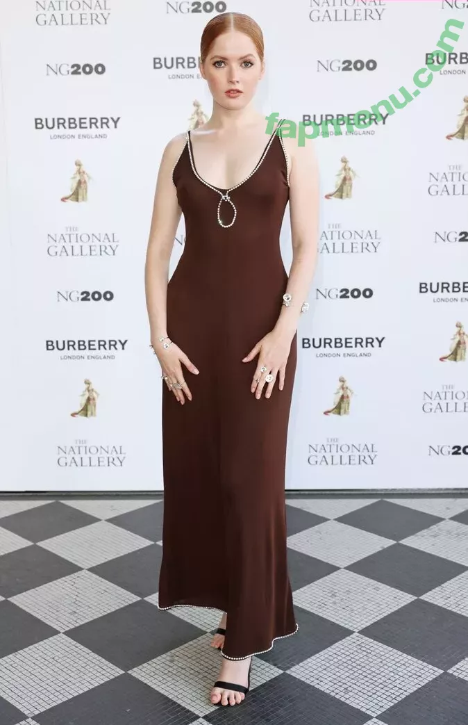 Ellie Bamber nude photo #0070 (elliebamber_ / honeybambs)