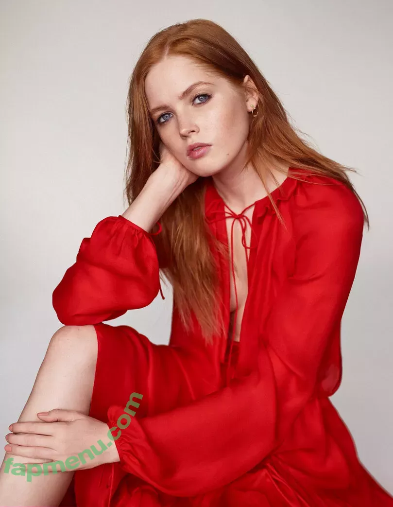 Ellie Bamber nude photo #0186 (elliebamber_ / honeybambs)