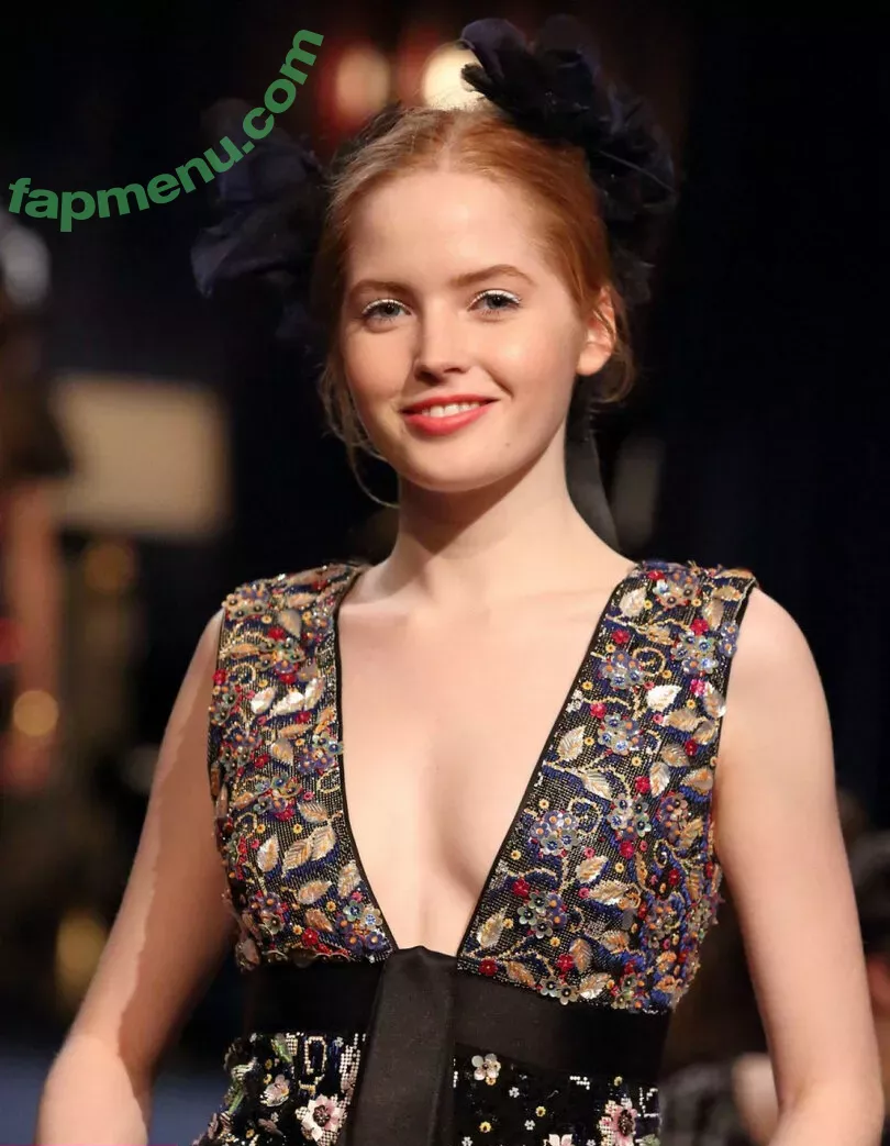 Ellie Bamber nude photo #0187 (elliebamber_ / honeybambs)