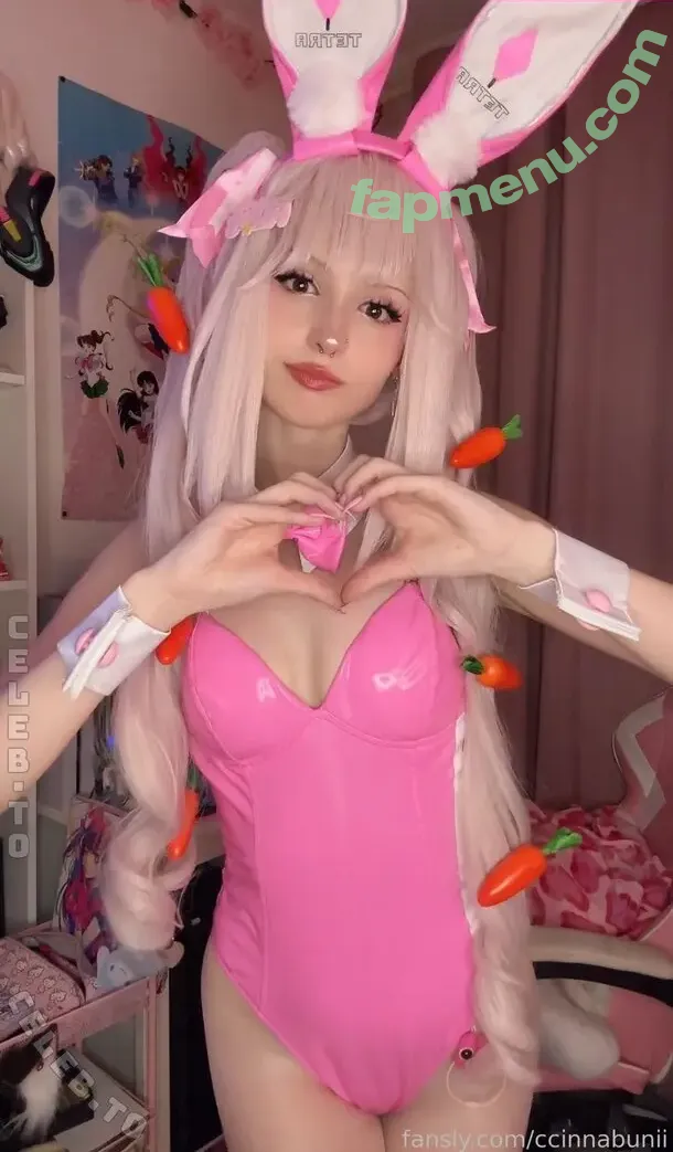 Ellie Bowling nude photo #0027 (ccinnabunii / ellrabbitt)