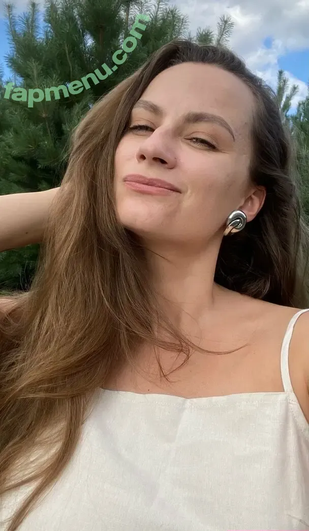ellie_clark nude photo #0007 (ellie_clark__)