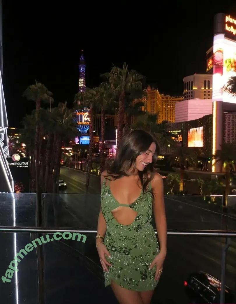 Ellie Dobleske nude photo #0104 (ellieraedobleske / scrubnumberone)