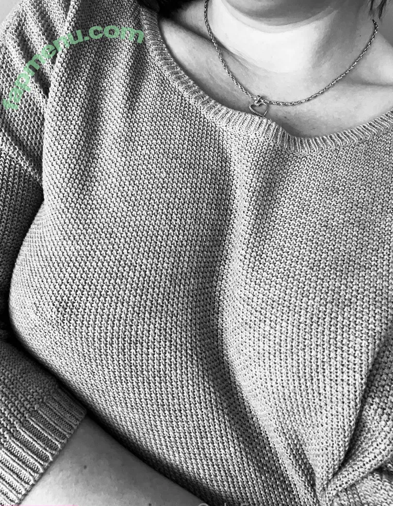 ellie-e nude photo #0040 (ellieeswartz)