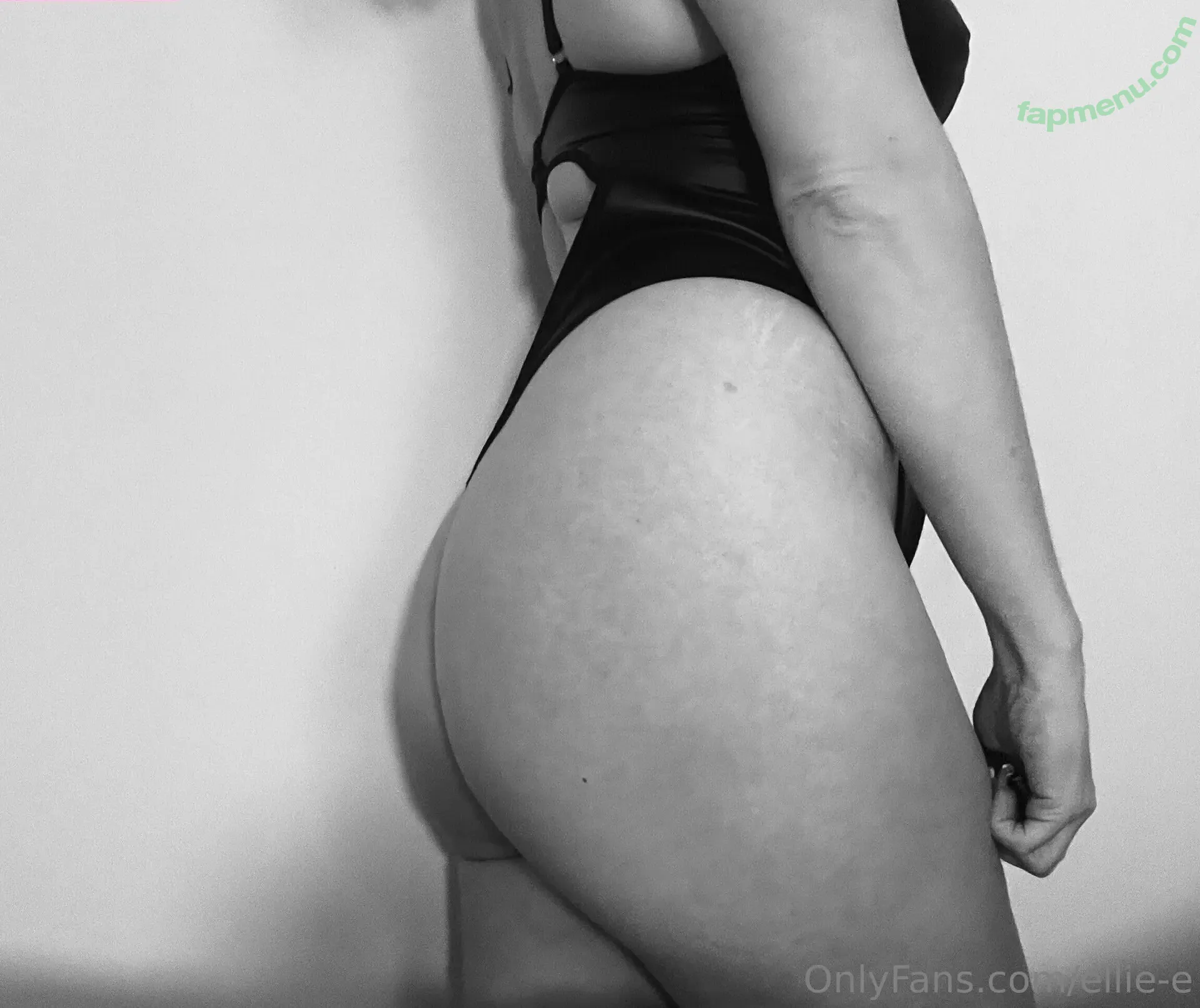ellie-e nude photo #0047 (ellieeswartz)