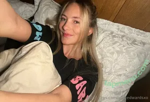 Ellie Edwards / ellie.edwards.xox / ellieedwardsxo nude photo #0037
