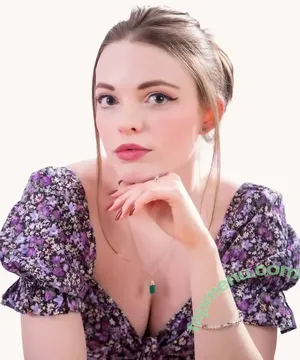 Ellie From WhatCulture / ellie.littlechild nude photo #0032