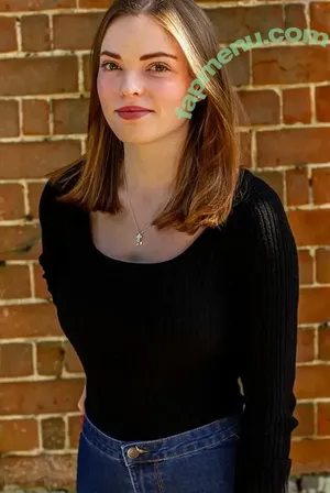 Ellie From WhatCulture / ellie.littlechild nude photo #0034