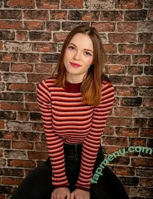 Ellie From WhatCulture / ellie.littlechild nude photo #0036