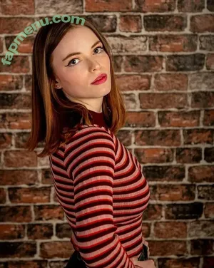 Ellie From WhatCulture / ellie.littlechild nude photo #0037