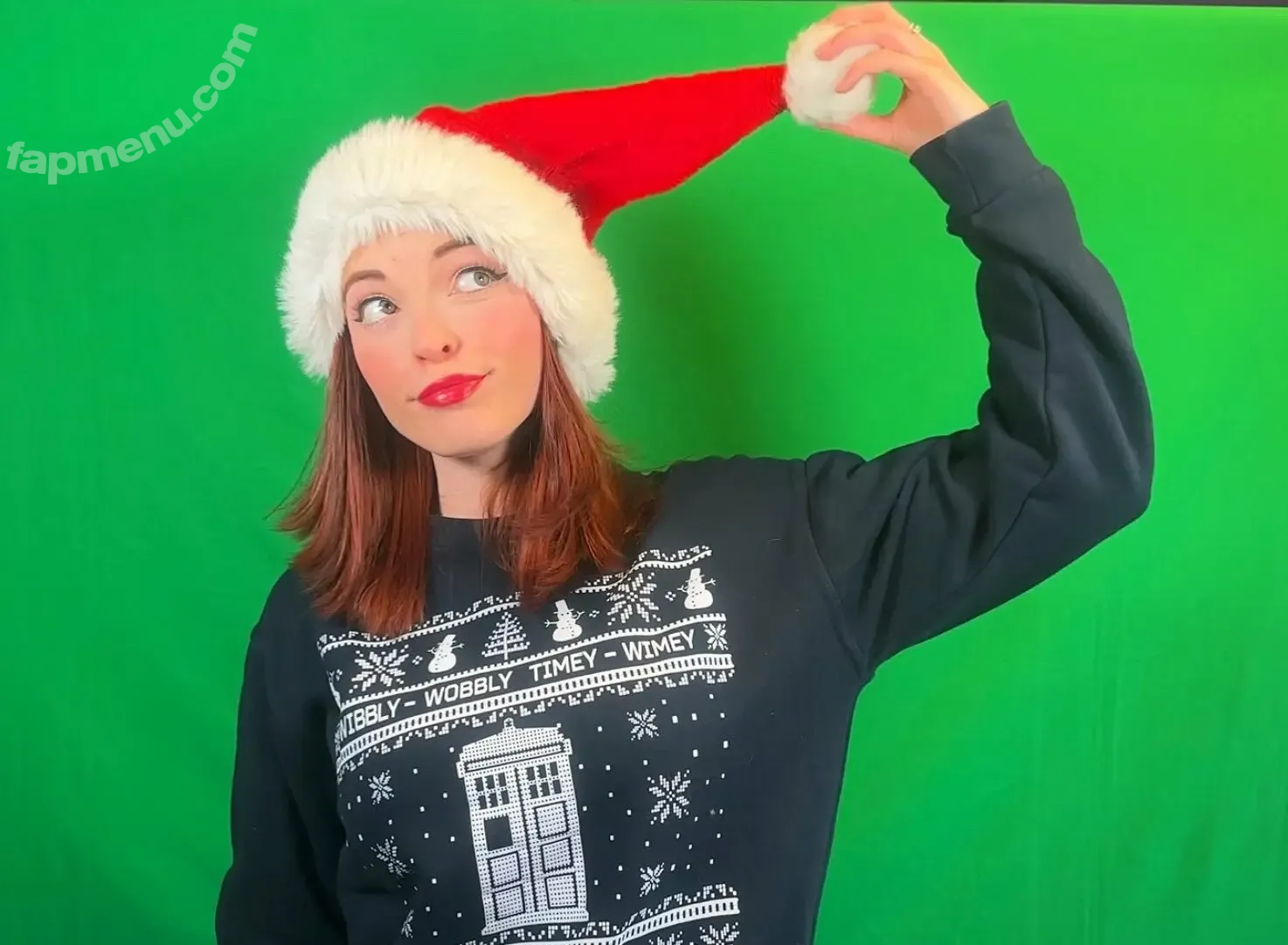 Ellie From WhatCulture nude photo #0005 (ellie.littlechild)