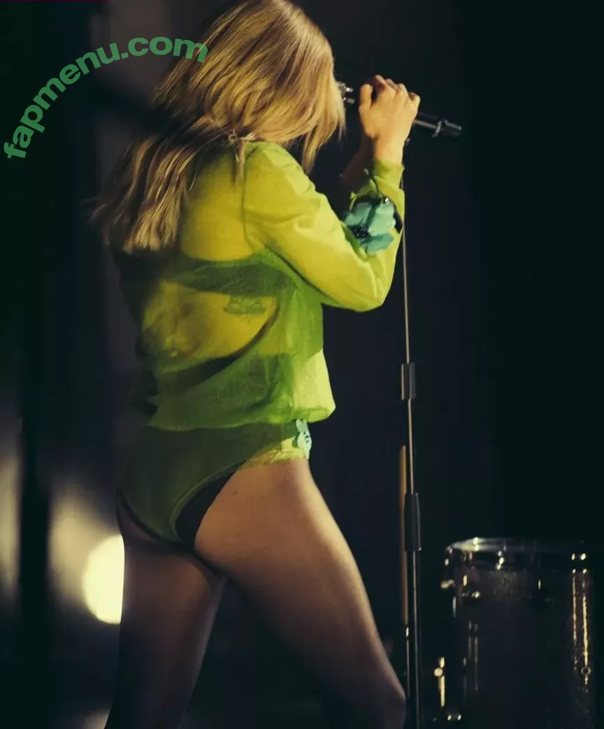 Ellie Goulding nude photo #0228 (elliegoulding / glovored)