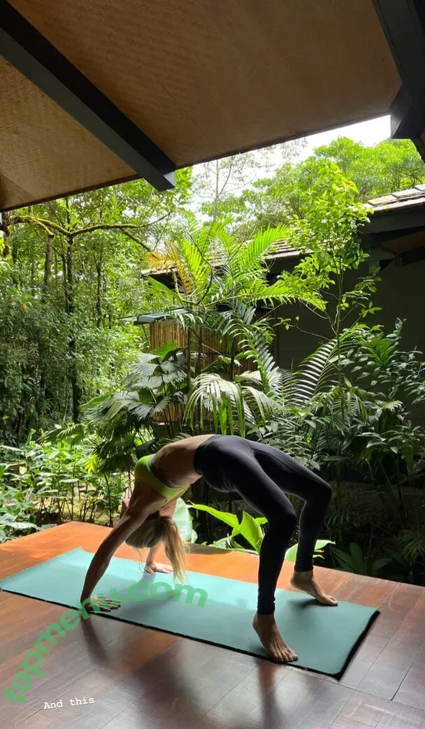 Ellie Goulding nude photo #0282 (elliegoulding / glovored)