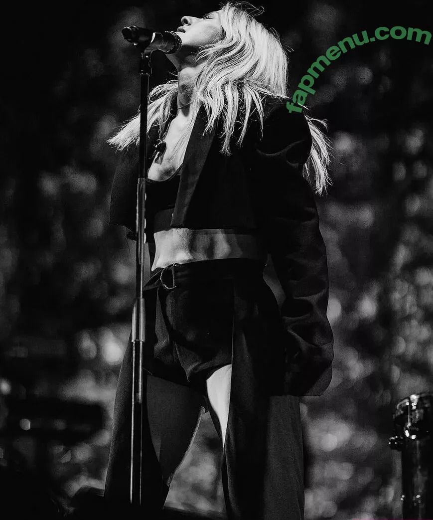 Ellie Goulding nude photo #0306 (elliegoulding / glovored)