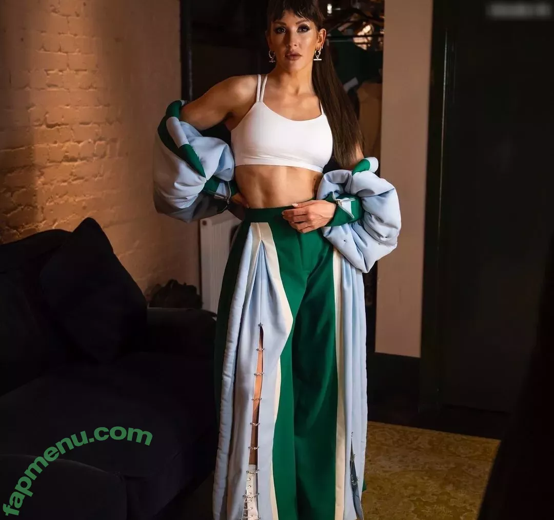 Ellie Goulding nude photo #0458 (elliegoulding / glovored)