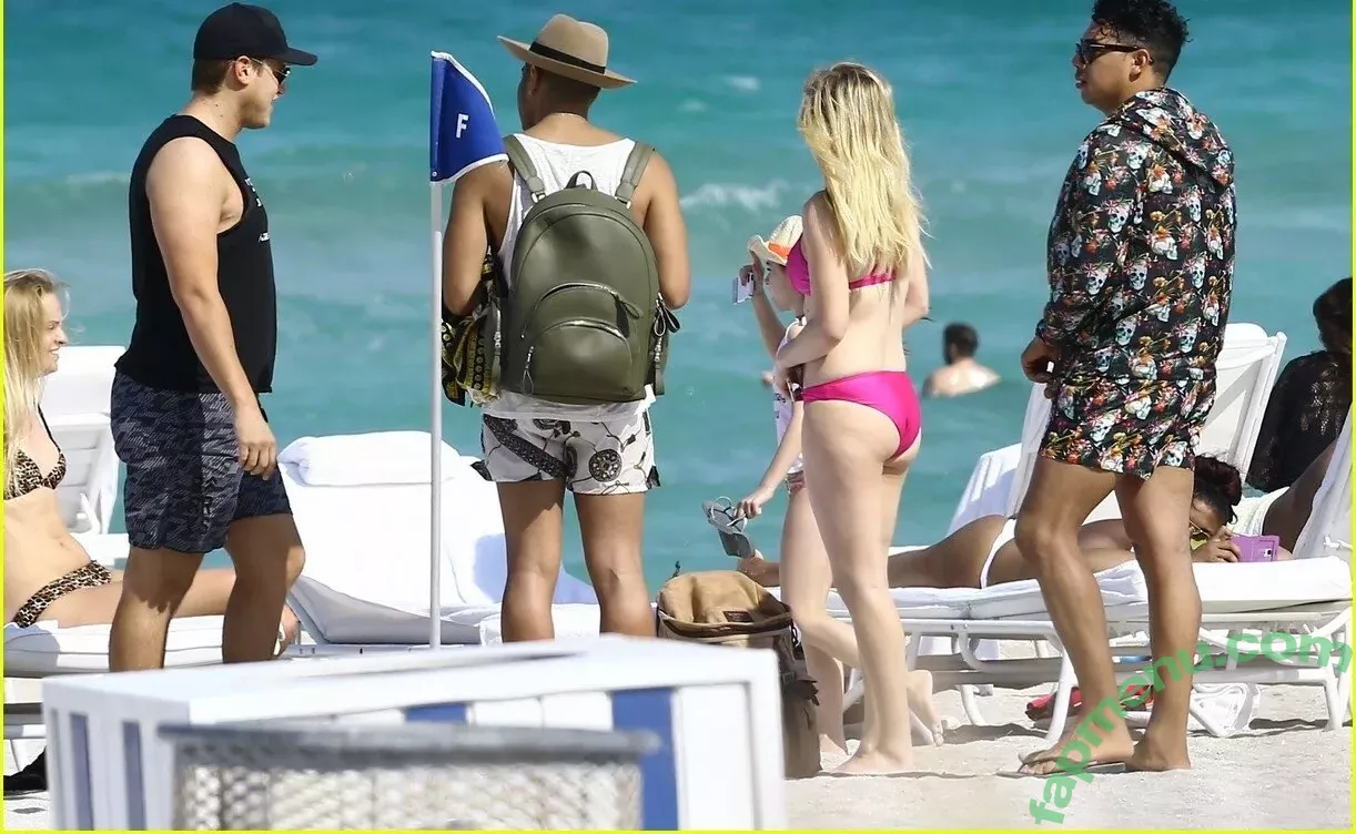 Ellie Goulding nude photo #0506 (elliegoulding / glovored)