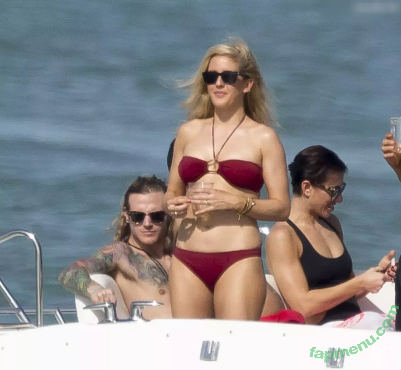 Ellie Goulding nude photo #0793 (elliegoulding / glovored)