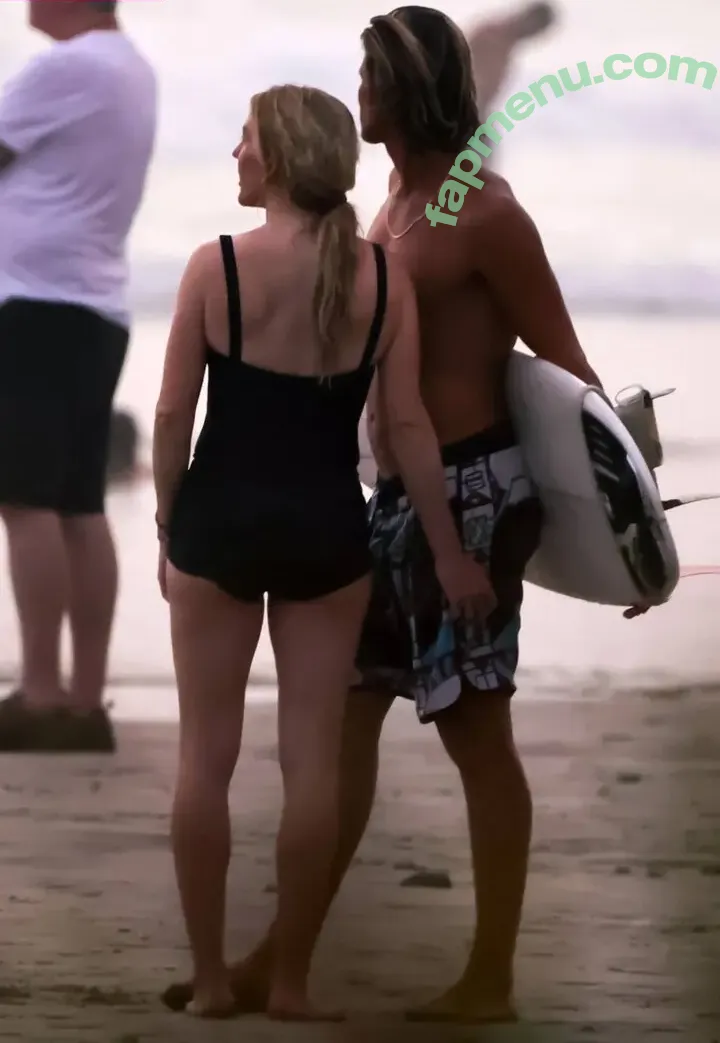Ellie Goulding nude photo #0945 (elliegoulding / zarinamae)