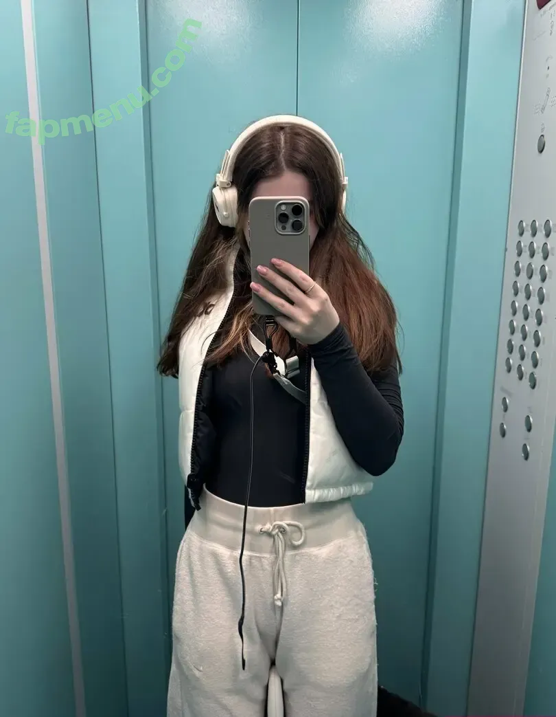 ellie_hunny nude photo #0148 (elliegamer / gamer_elliee)