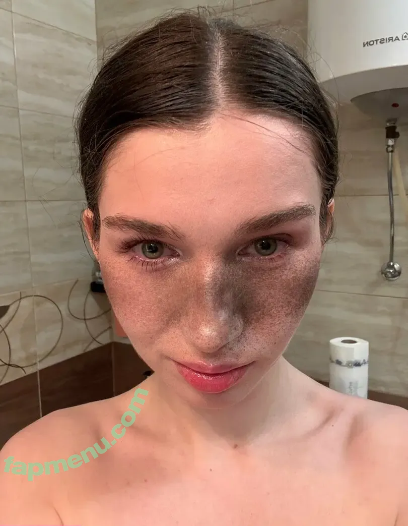 ellie_hunny nude photo #0149 (elliegamer / gamer_elliee)