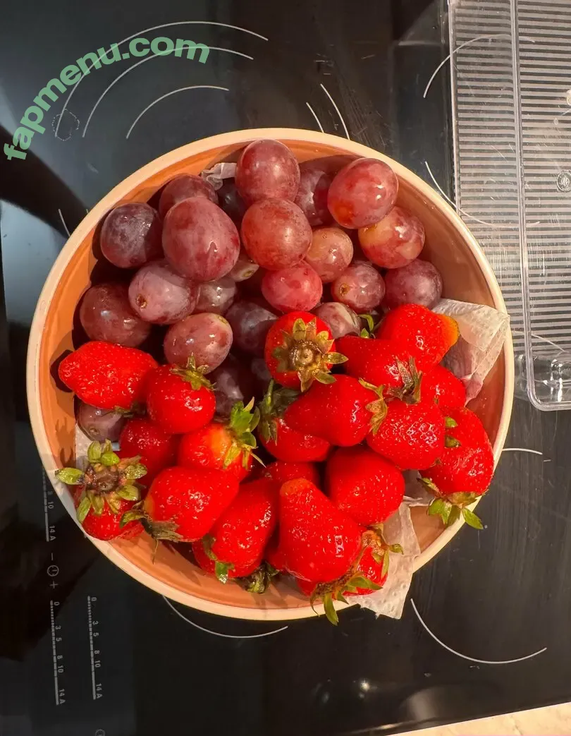 ellie_hunny nude photo #0159 (elliegamer / gamer_elliee)