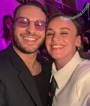 Ellie Leach / ellielouiseleach nude photo #0048