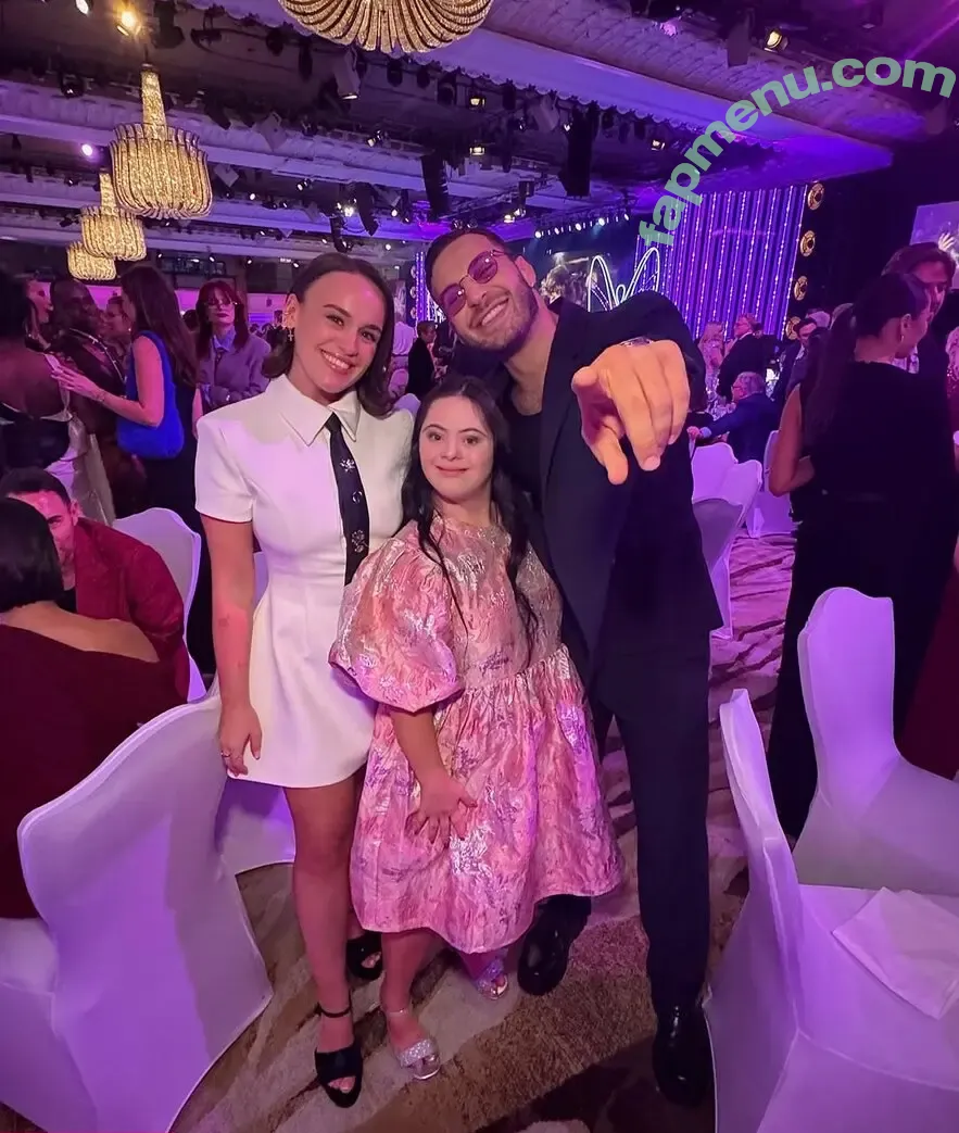 Ellie Leach nude photo #0050 (ellielouiseleach)