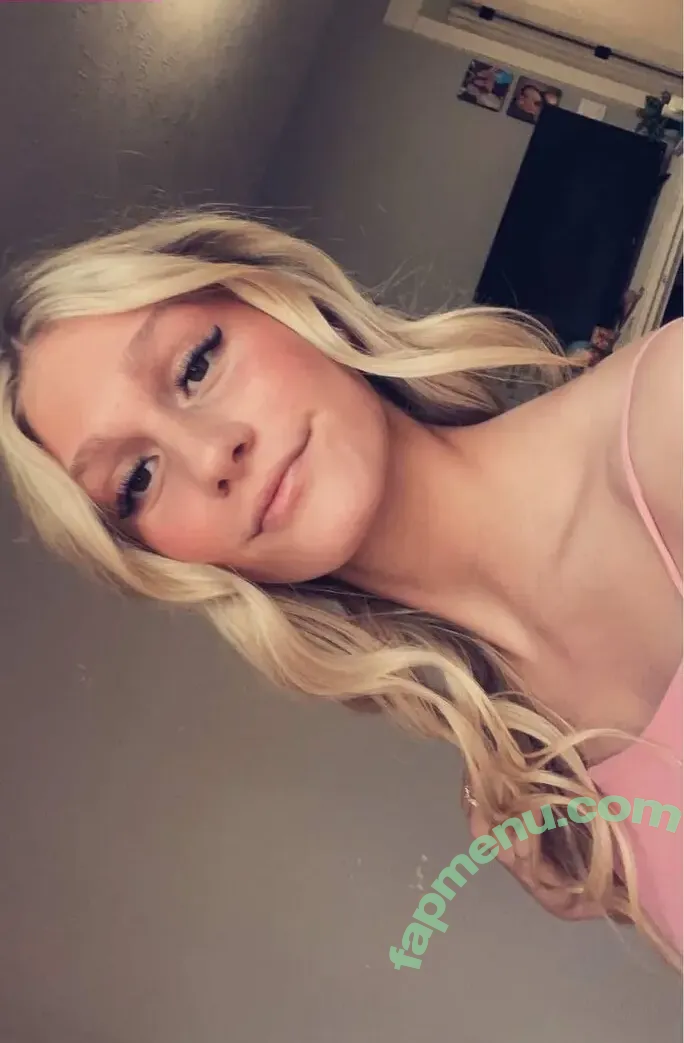 Ellie Lienemann nude photo #0020 (ellielienemann)