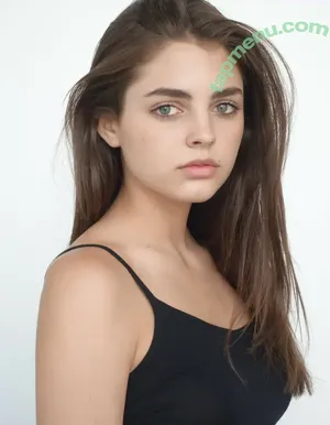 Ellie Martin / elliemartn nude photo #0008