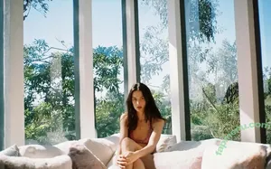 Ellie Rowsell / Wolf Alice / ellieciararowsell nude photo #0047