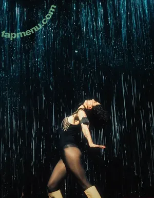 Ellie Rowsell / Wolf Alice / ellieciararowsell nude photo #0072