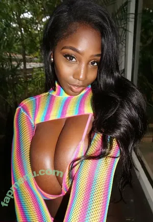 Ellie The Empress / Simp Chat / _ellietheempress_ / empresselliee nude photo #0059