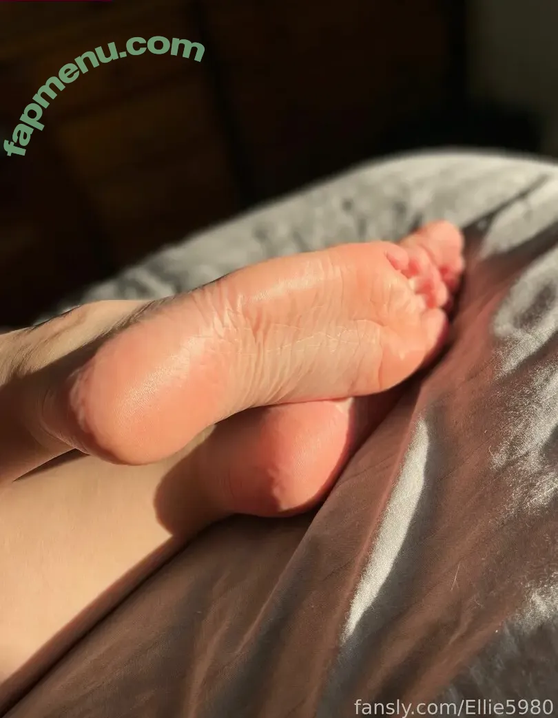 Ellie59801 nude photo #0752 (Ellie59801)