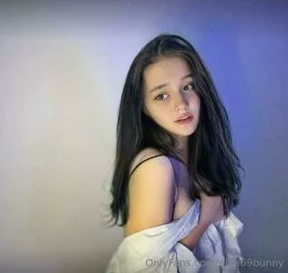 Ellie69bunny / Turbulent_Ad9733 / elliebunny132 nude photo #0172