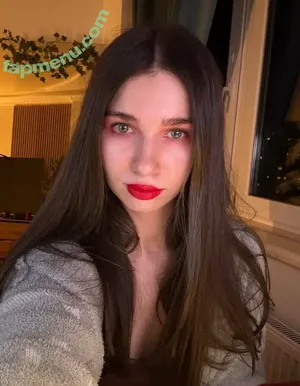 Ellie69bunny / Turbulent_Ad9733 / elliebunny132 nude photo #1002