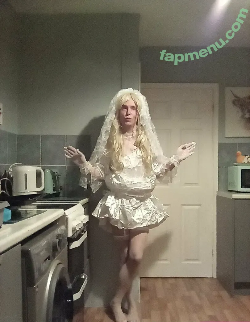 elliekingers nude photo #0008 (elleking)