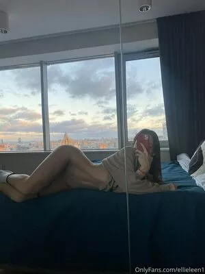 ellieleen / ellieleen1 / itsnoteliieleen nude photo #1298