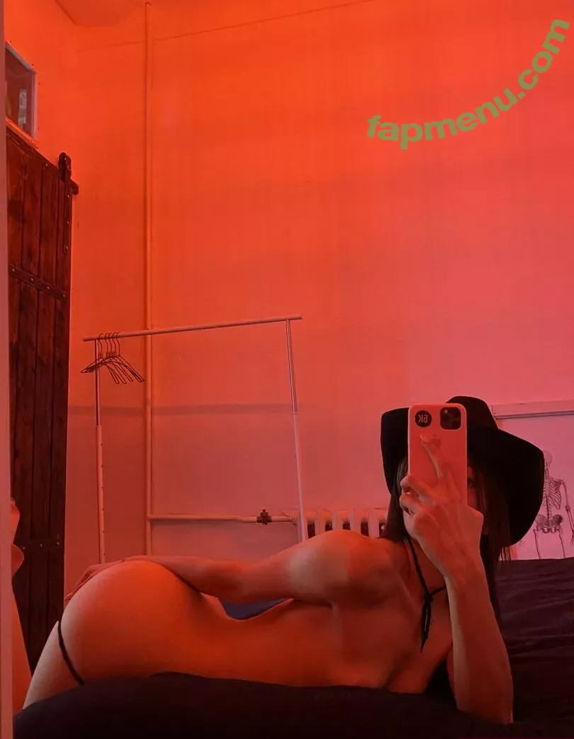 ellieleen nude photo #1318 (ellieleen1 / itsnoteliieleen)