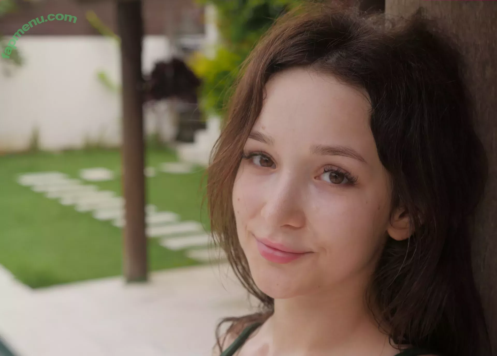 ellieleen nude photo #1396 (ellieleen1 / itsnoteliieleen)