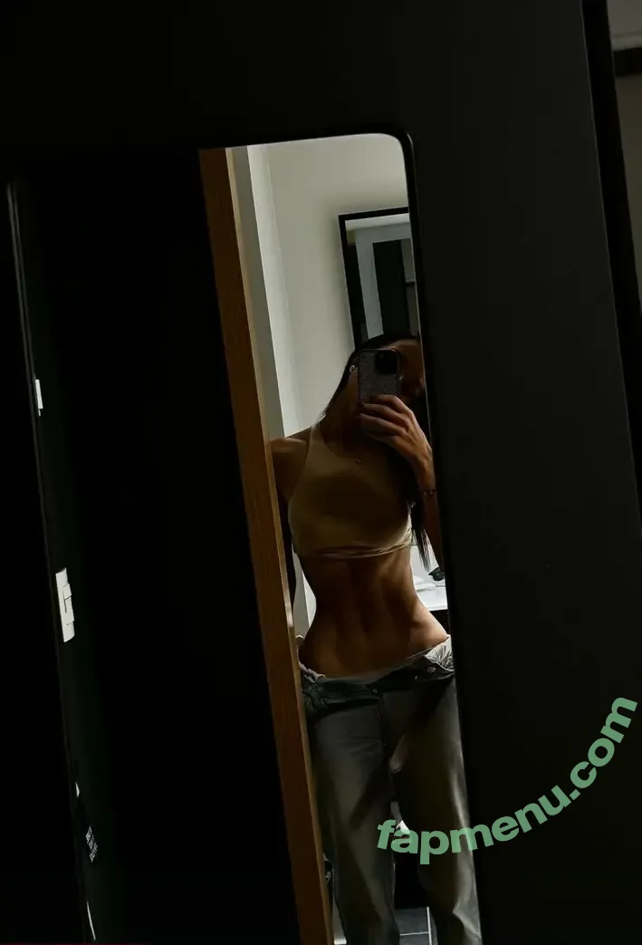 ellieleen nude photo #1765 (ellieleen1 / itsnoteliieleen)