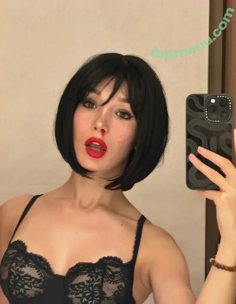 ellieleen nude photo #1953 (ellieleen1 / itsnoteliieleen)