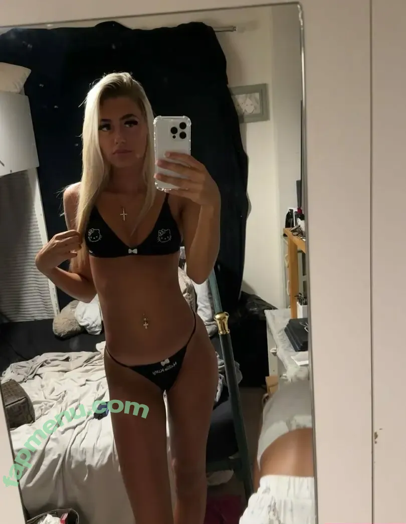 elliemaixo nude photo #0019 (homeworkhunniez)