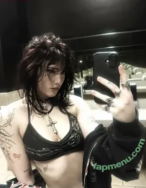 Elliemoore / Ellie.moore04 / Ellmari.e / elliemoore_official nude photo #0024